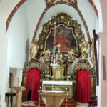 Oltář v kostele sv. Vavřince