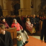 Obecenstvo před koncertem