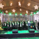 nástup sboru Smetana před vystoupením na pódiu adventních zpěvů