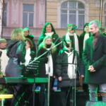 Smetana před vystoupením na pódiu adventních zpěvů